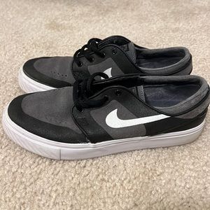 Nike SB